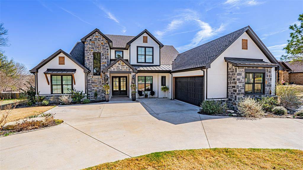 5611 Hondo Drive, De Cordova, TX 76049