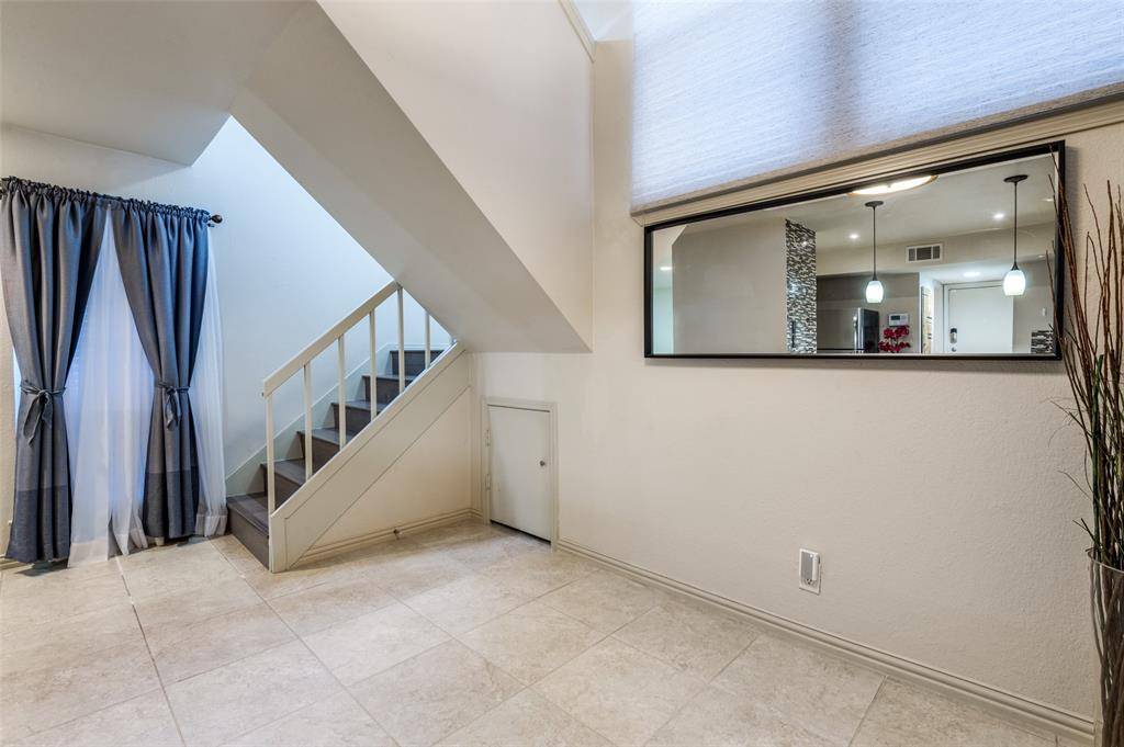 18240 Midway Road #1704, Dallas, TX 75287