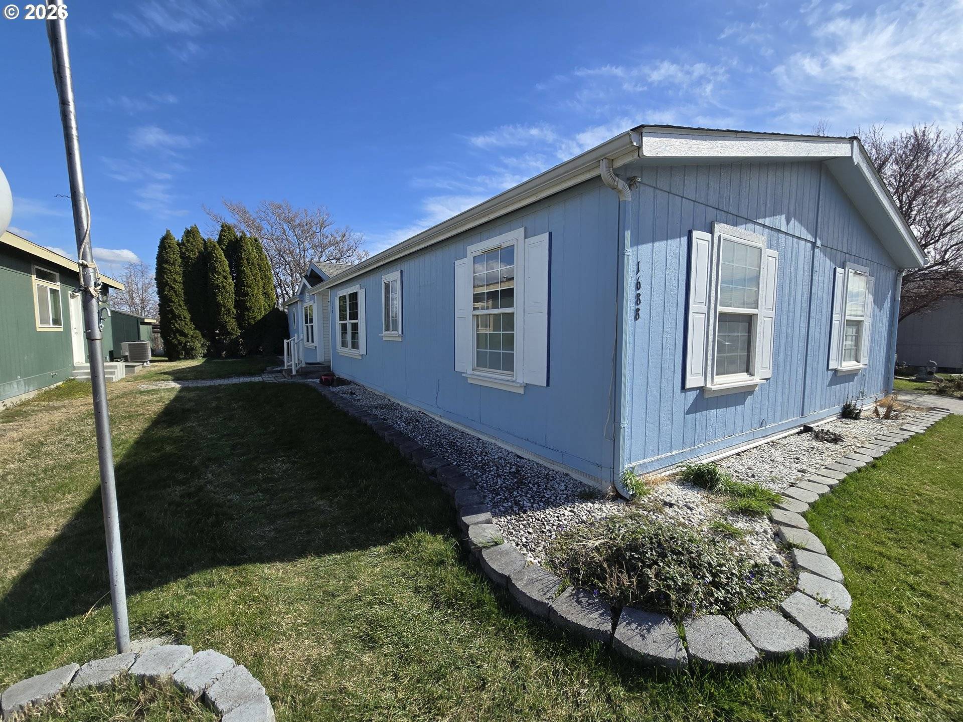 1688 NE 3RD PL, Hermiston, OR 97838
