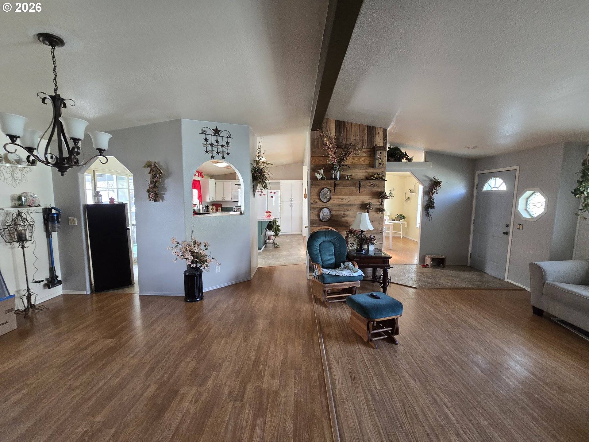 1688 NE 3RD PL, Hermiston, OR 97838
