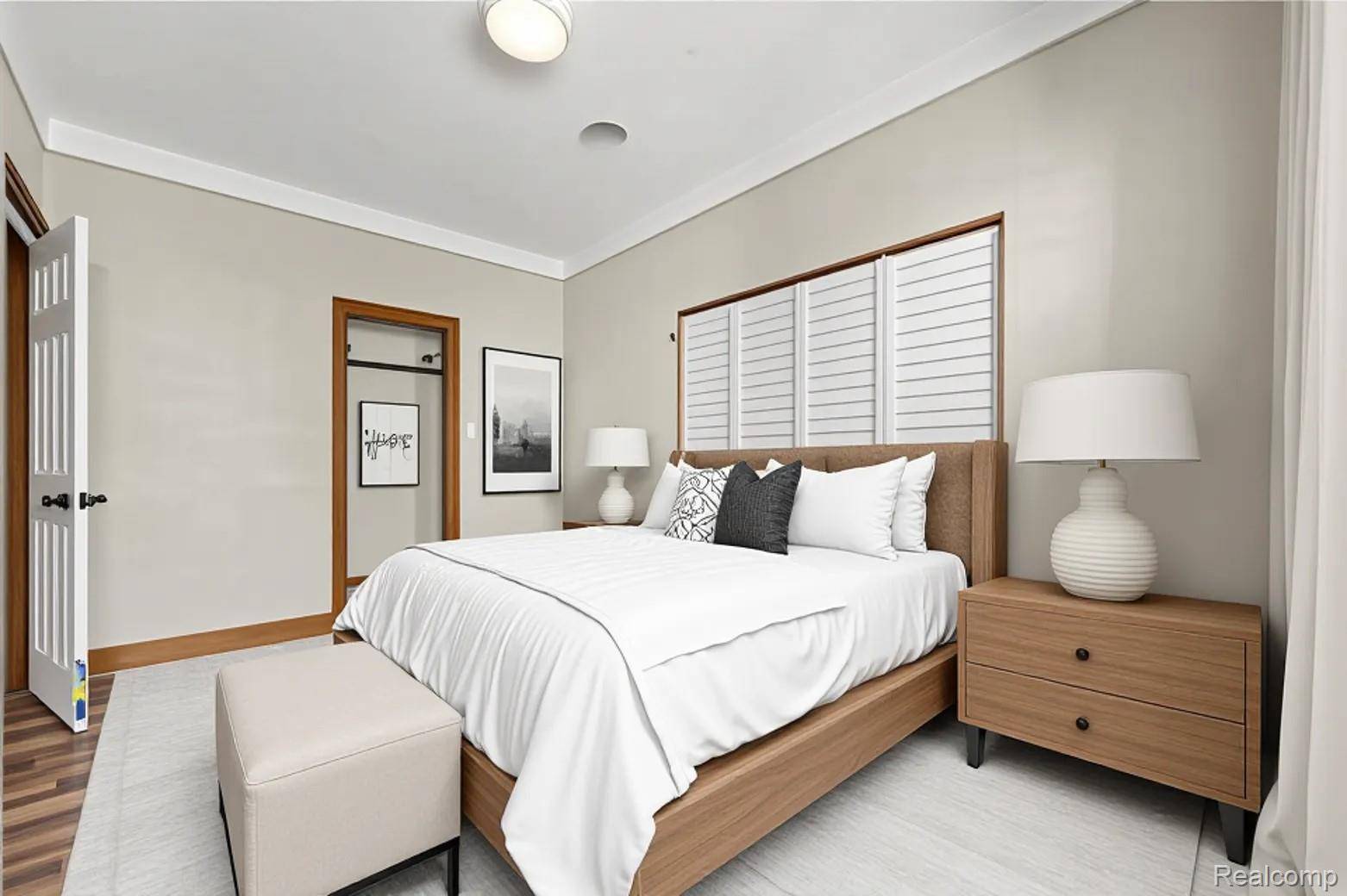 21855 Schoenherr RD, Warren, MI 48089