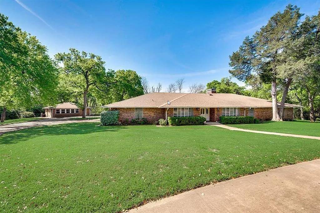 722 E Wheatland Road, Duncanville, TX 75116