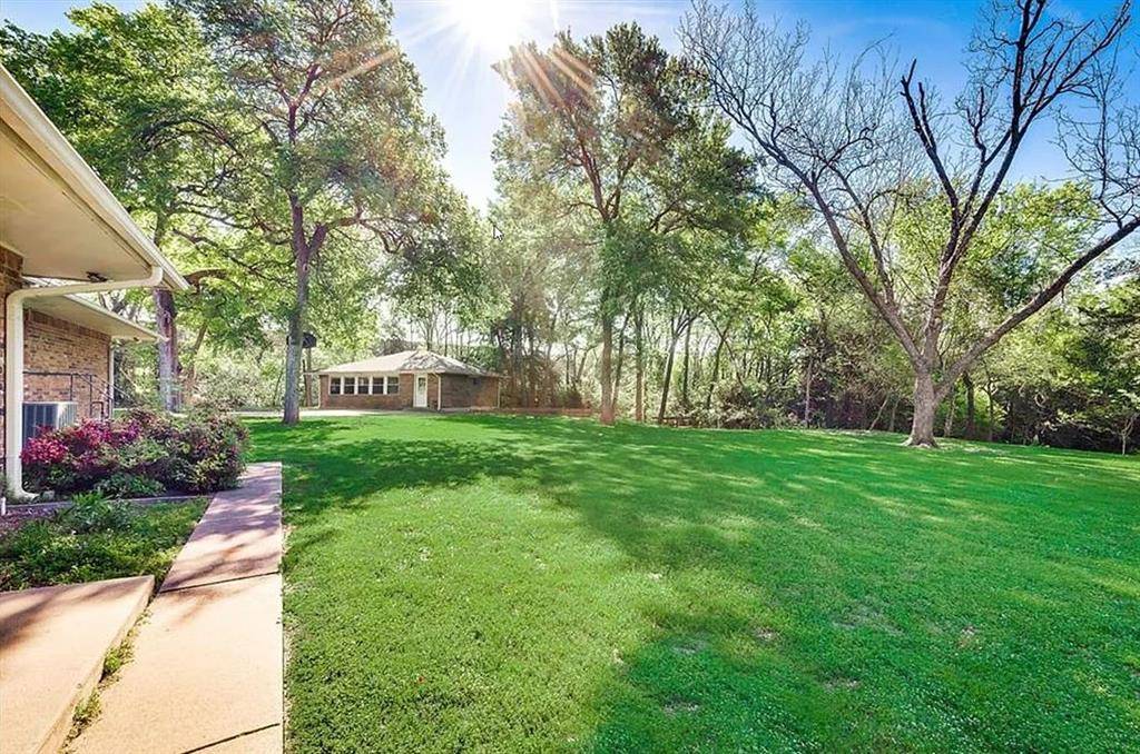 722 E Wheatland Road, Duncanville, TX 75116