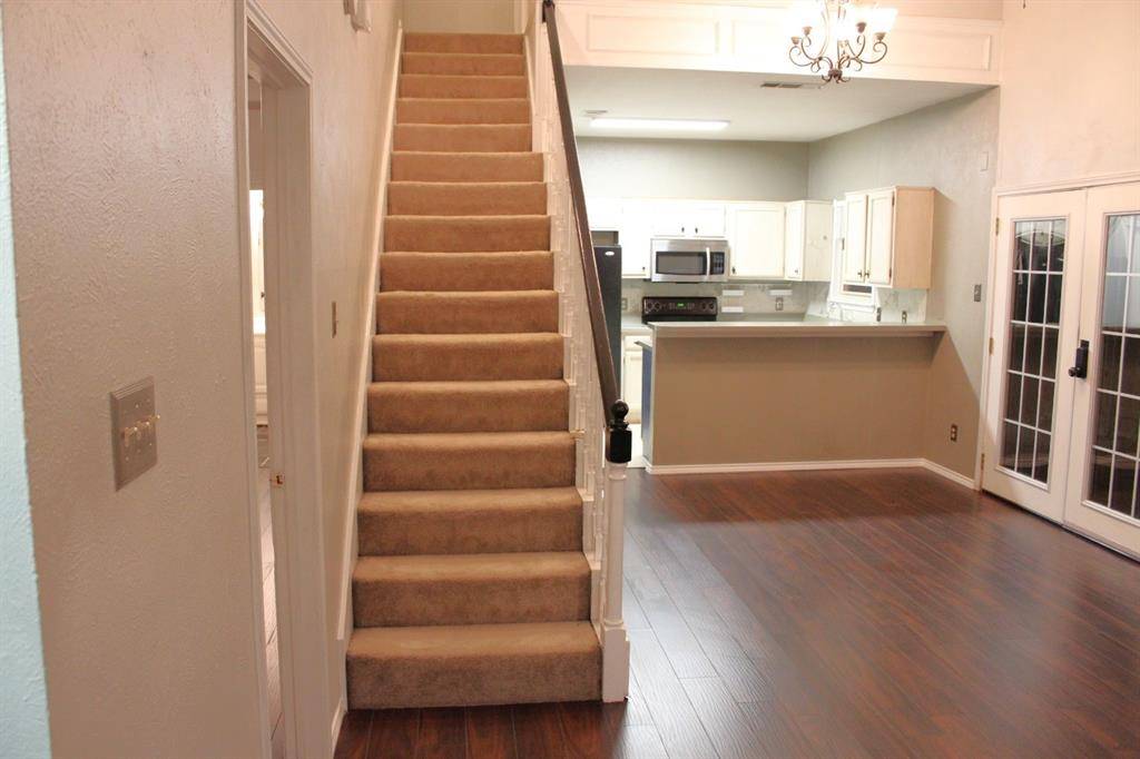 611 Oriole Boulevard #1101, Duncanville, TX 75116