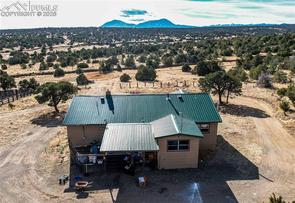 952 Twin Lakes RD, Walsenburg, CO 81089