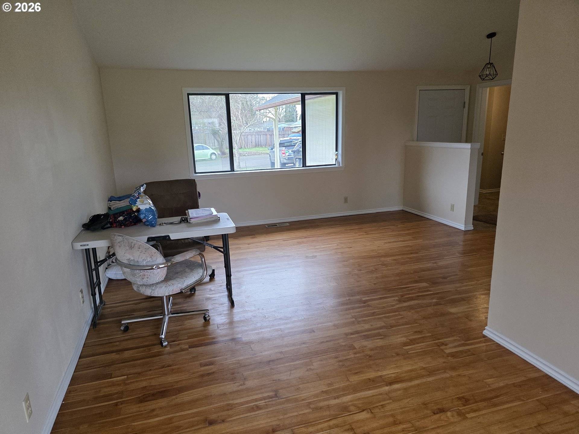 557 S 44TH ST, Springfield, OR 97478