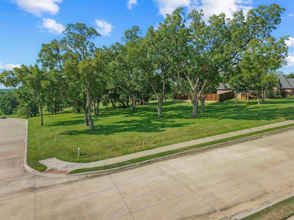 3900 Saddle Creek, Denison, TX 75020