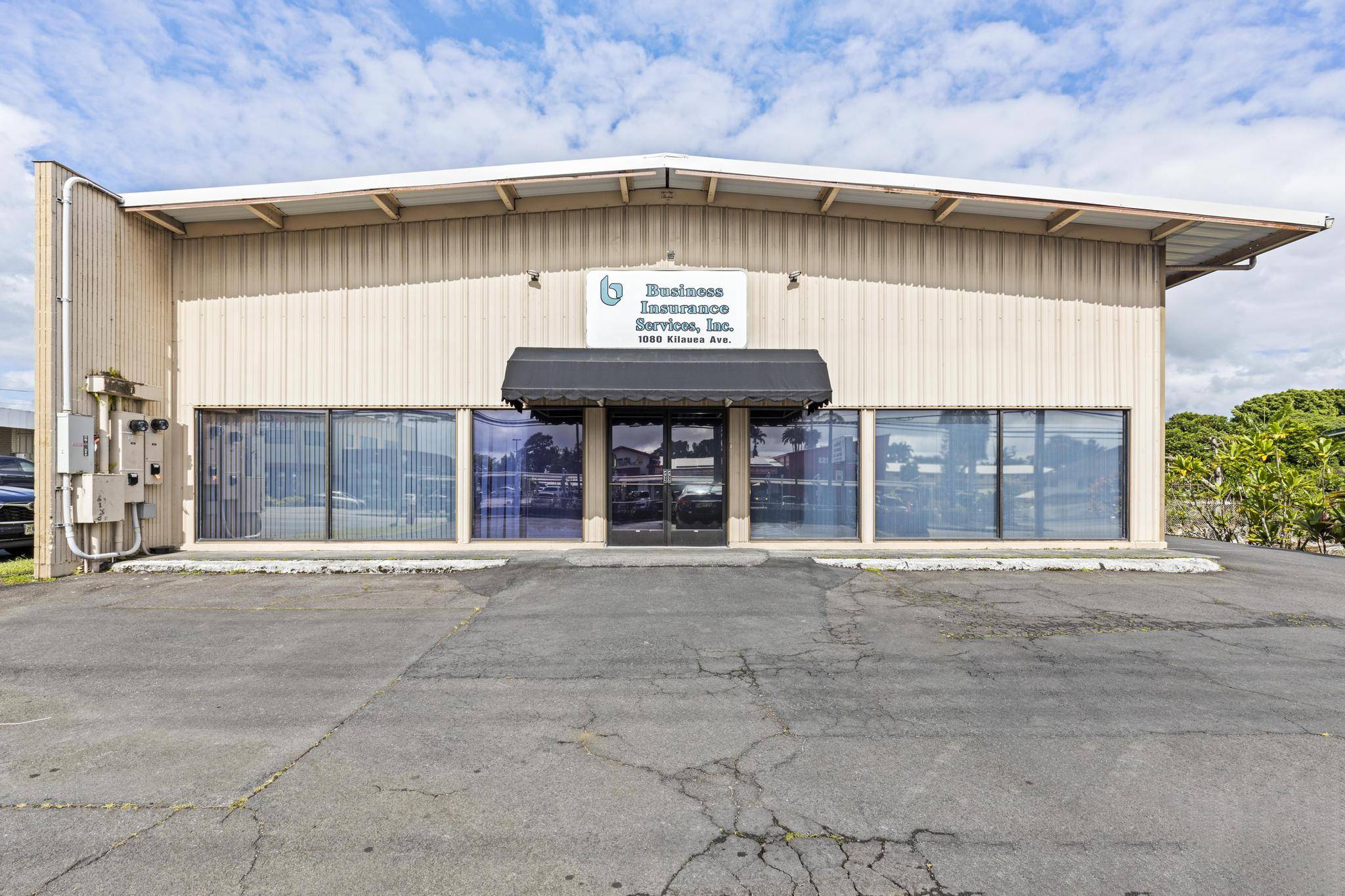 1080 KILAUEA AVE, Hilo, HI 96720