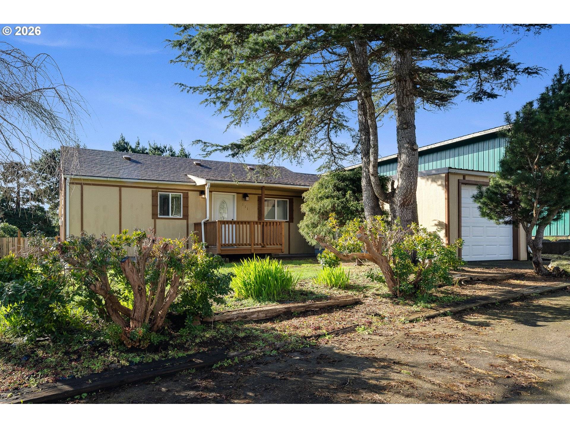 111 CYPRESS AVE, Garibaldi, OR 97118