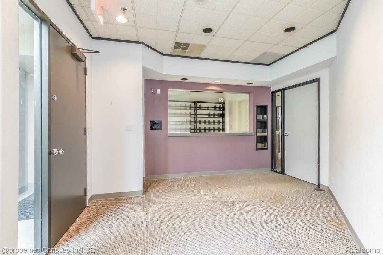 6330 Orchard Lake RD #110, West Bloomfield Charter Township, MI 48322