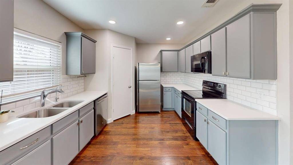 2432 Tisbury Way, Little Elm, TX 75068
