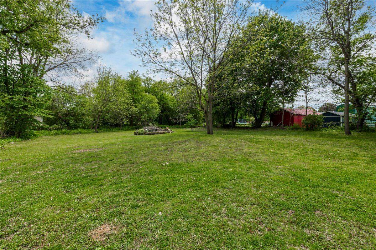 8061 Main ST, Adjala-tosorontio, ON L0M 1J0