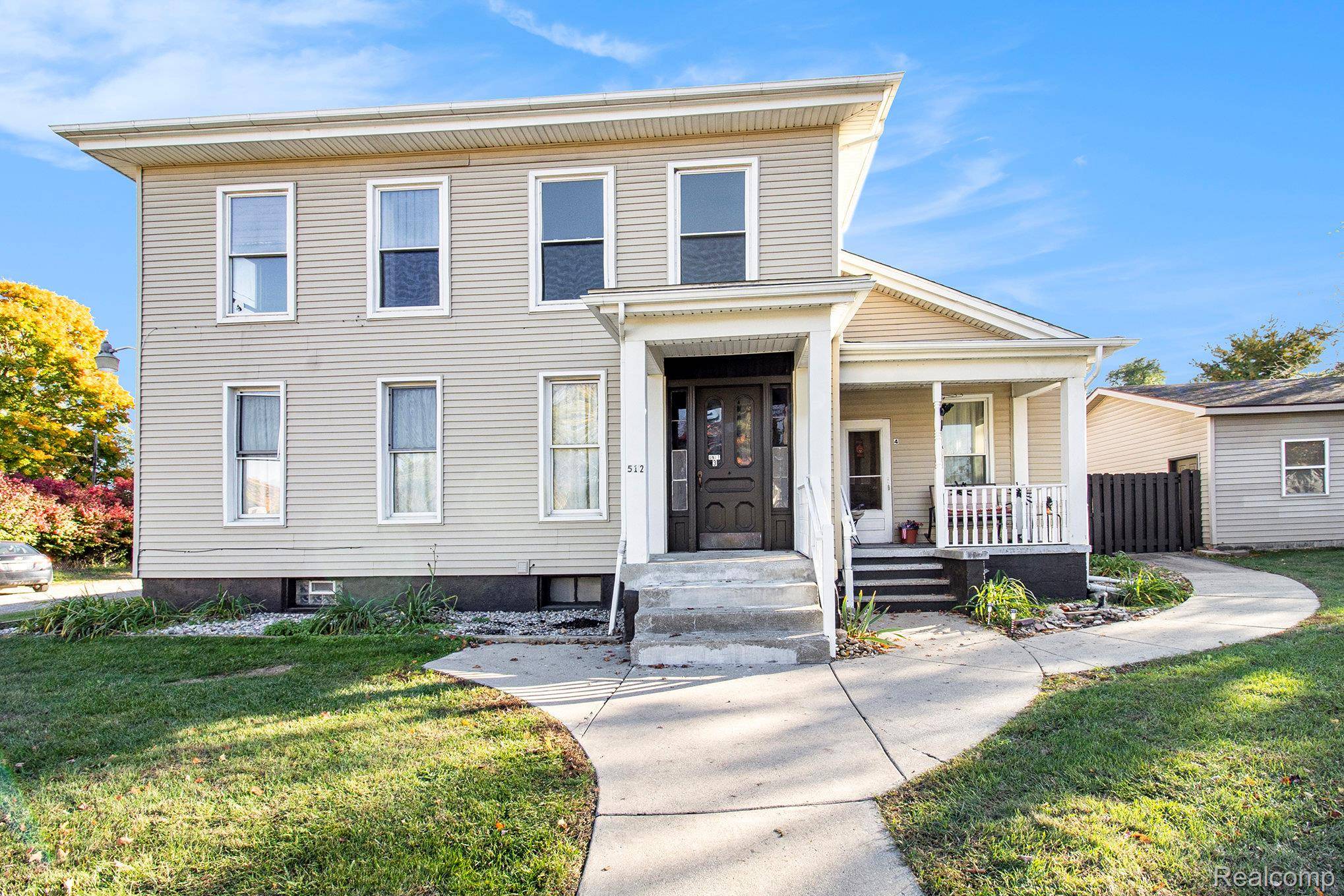 512 E Main ST, Pinckney Village, MI 48169