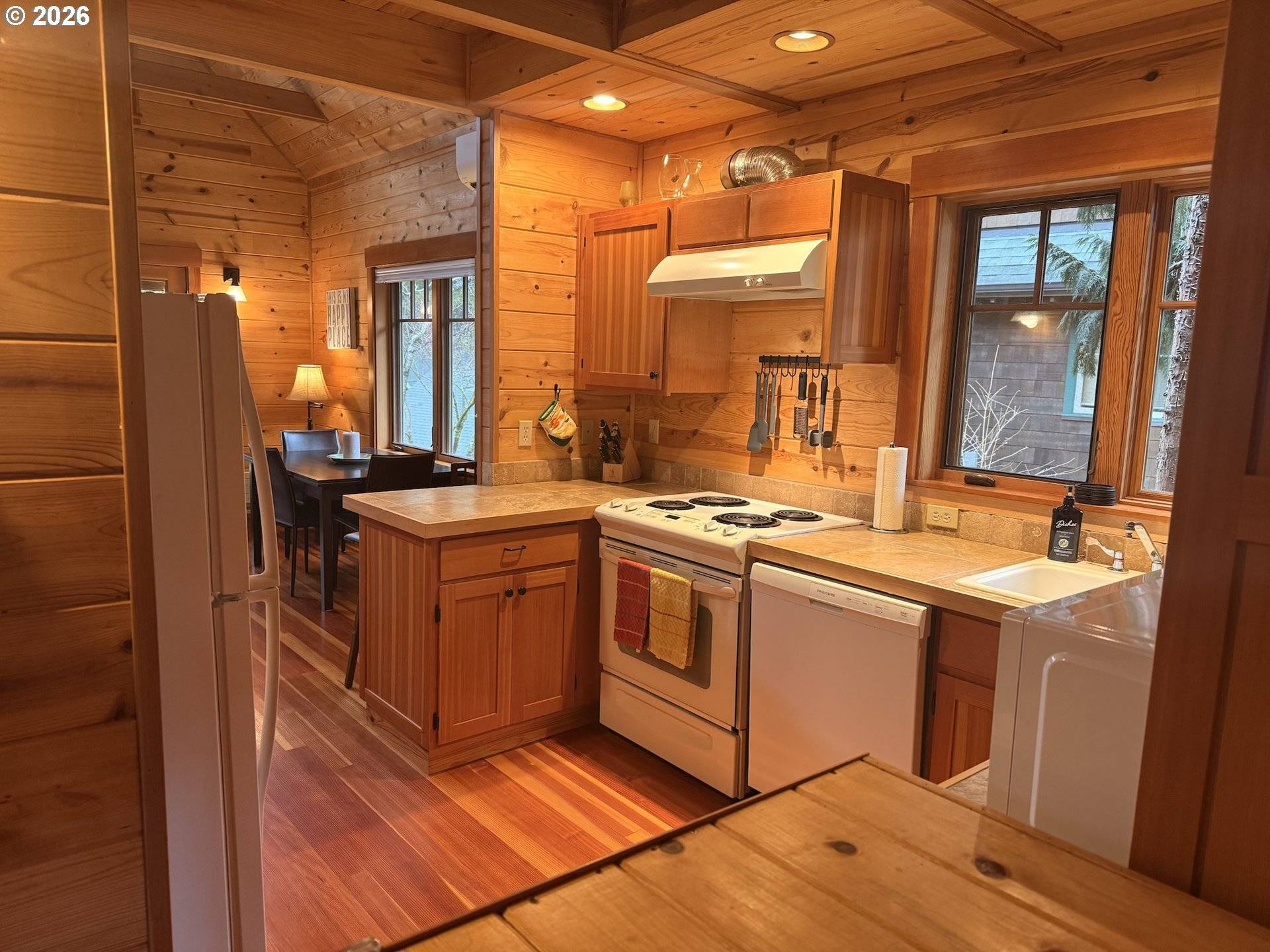 56483 MCKENZIE HWY #16, Mc Kenzie Bridge, OR 97413