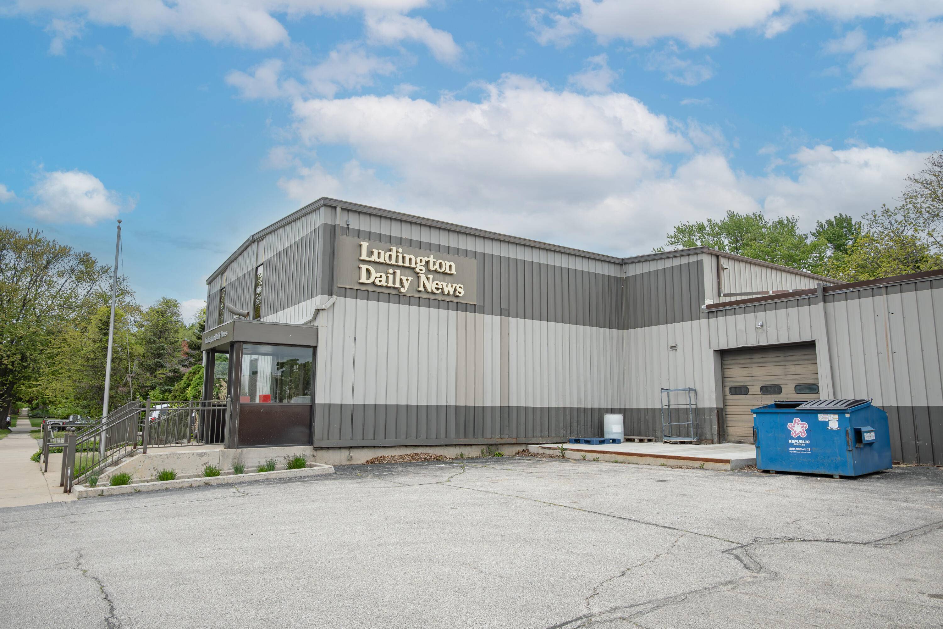 202 N Rath AVE, Ludington, MI 49431