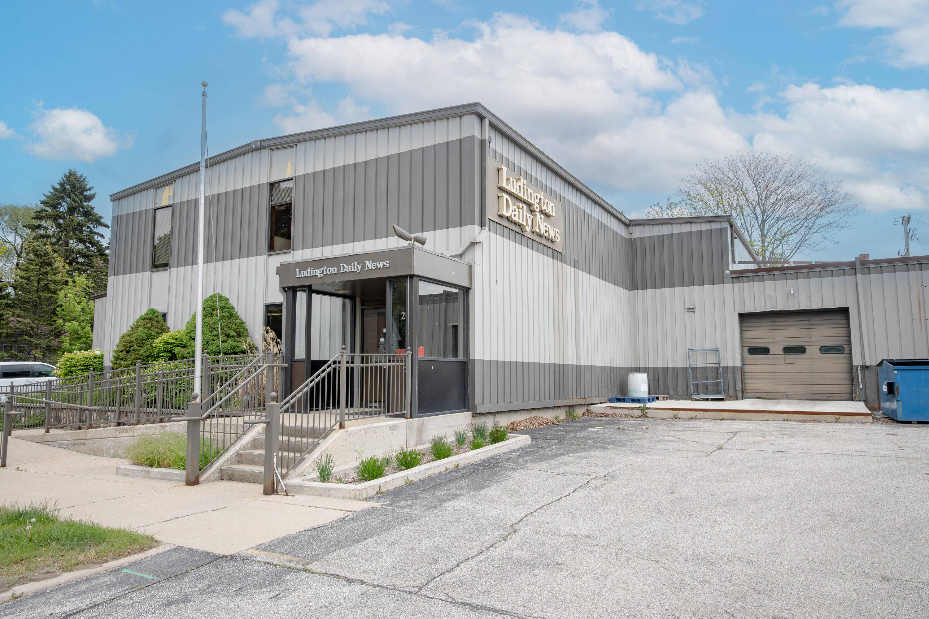 202 N Rath AVE, Ludington, MI 49431