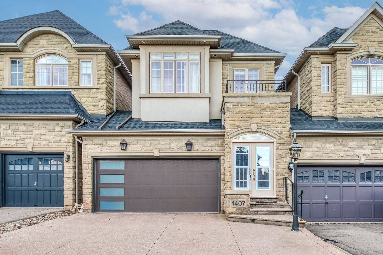 1407 Craigleith RD, Oakville, ON L6H 0A7