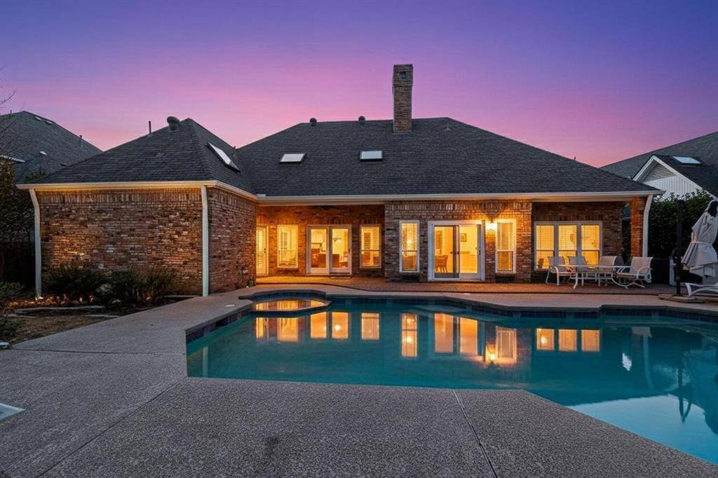 2648 Brookside Drive, Irving, TX 75063