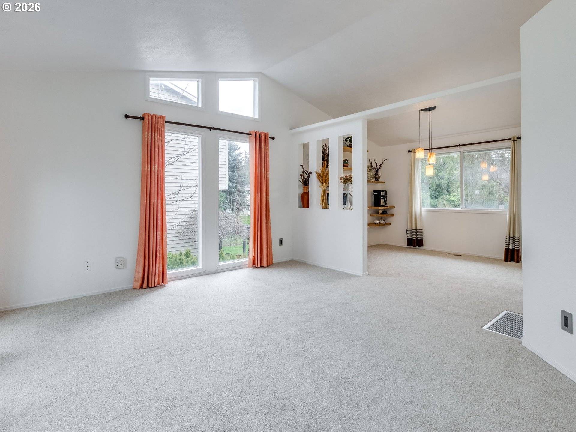 204 CRESTWOOD ST, Fairview, OR 97024