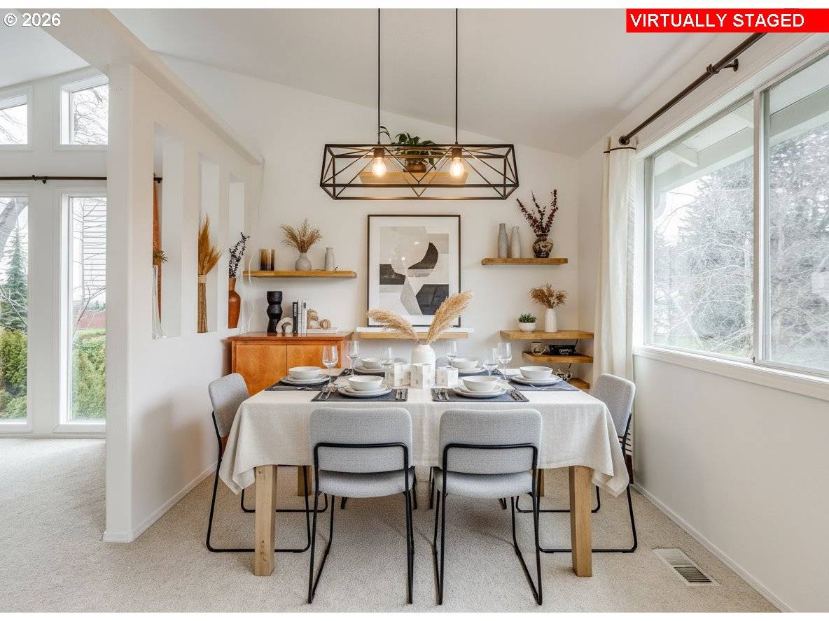 204 CRESTWOOD ST, Fairview, OR 97024