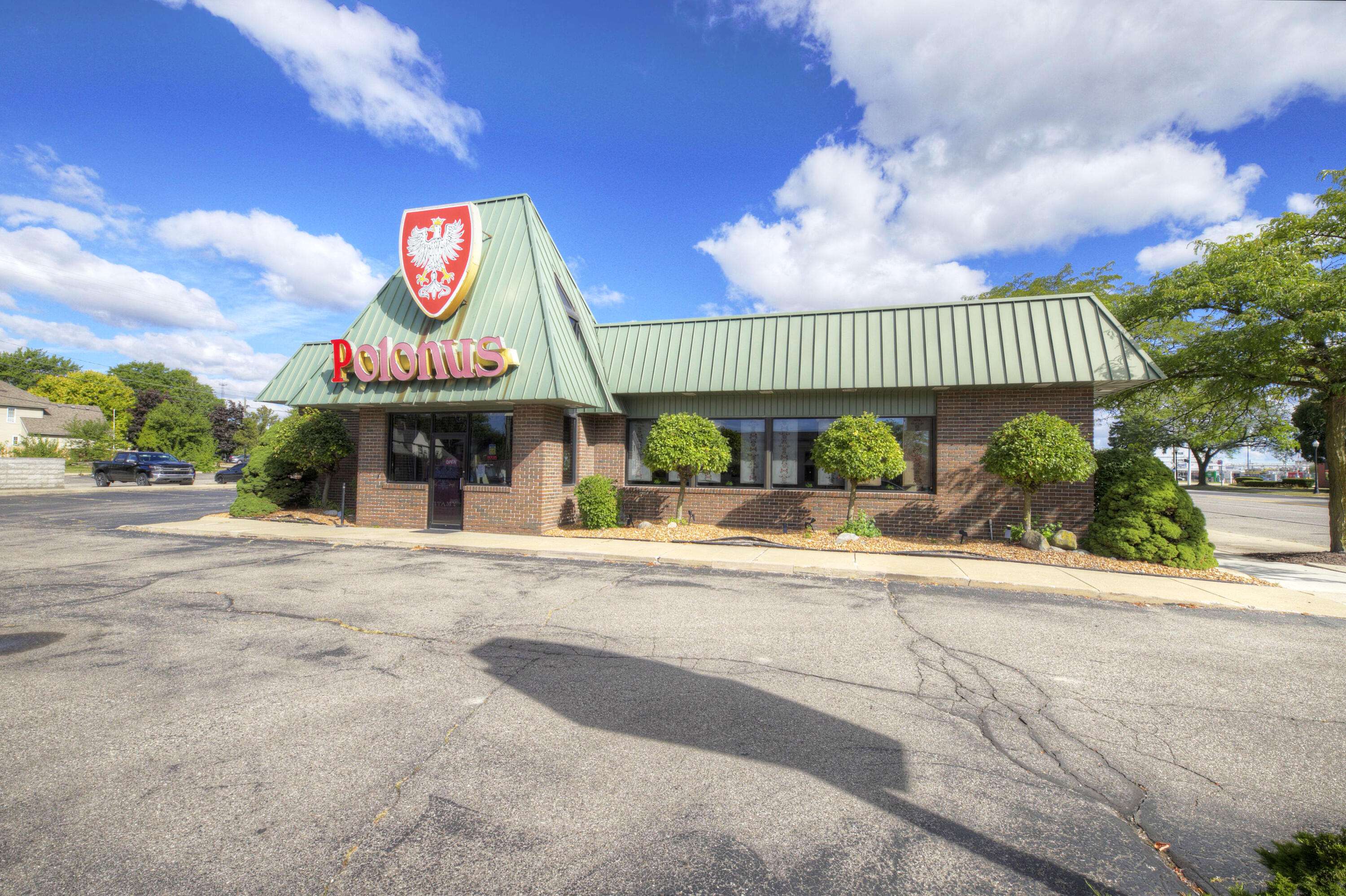 1744 Biddle AVE, Wyandotte City, MI 48192