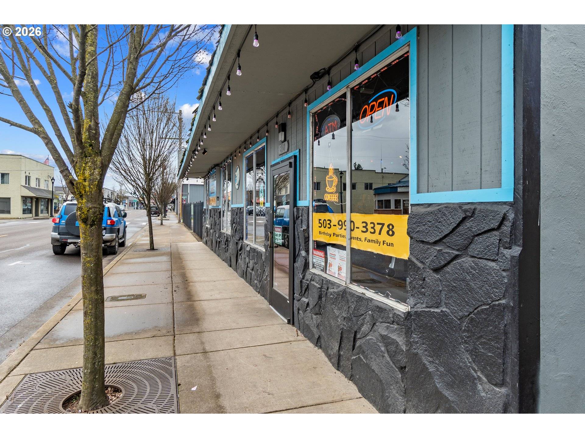 210 N MOLALLA AVE, Molalla, OR 97038