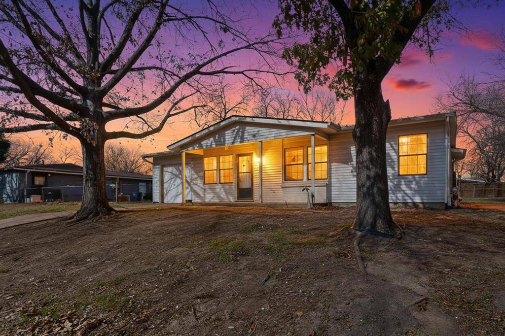 1917 Ida Street, Arlington, TX 76010