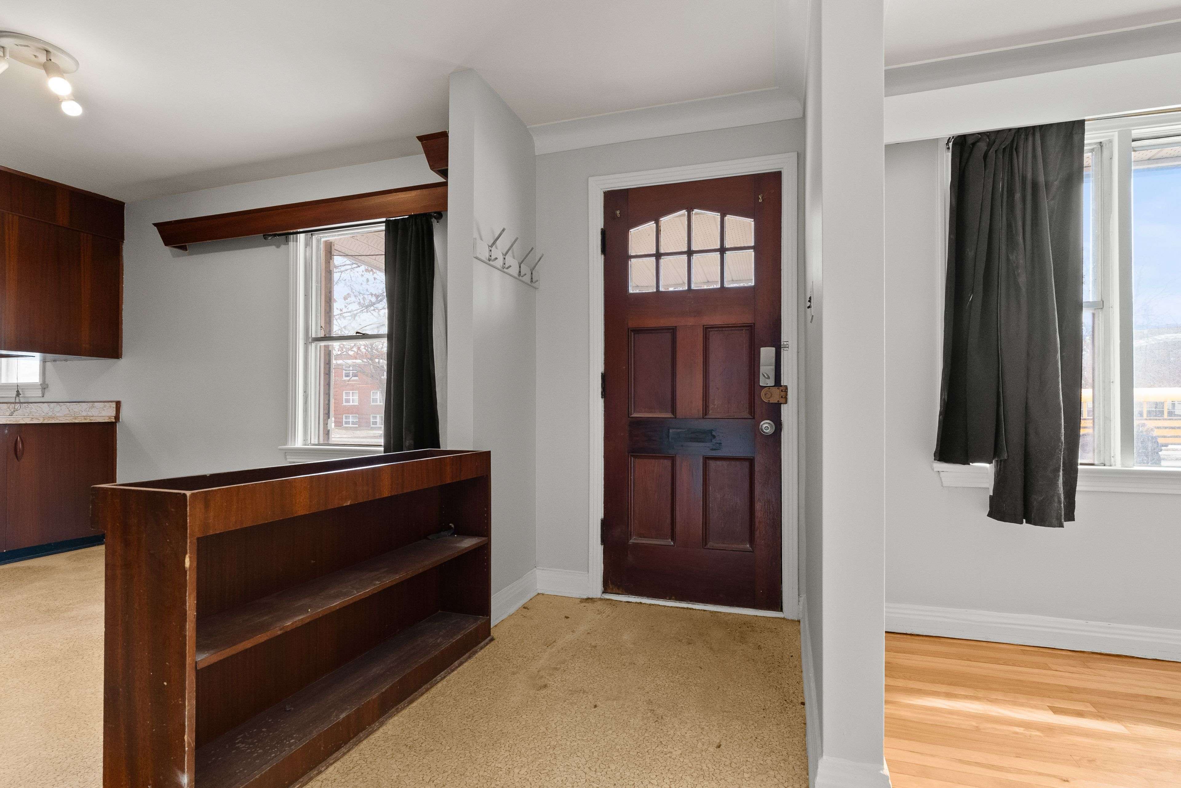 1610 Alta Vista DR, Alta Vista And Area, ON K1G 0G3