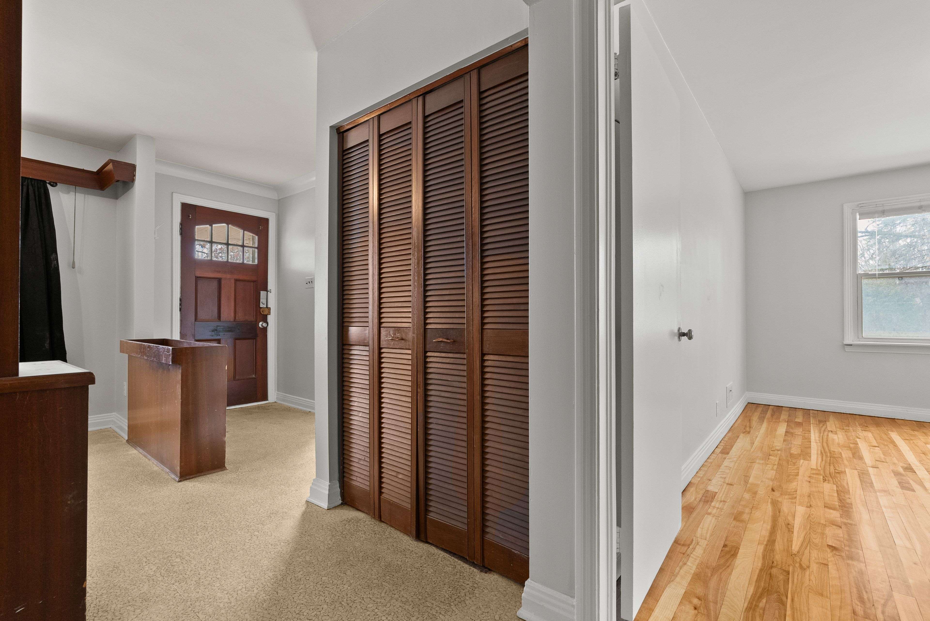 1610 Alta Vista DR, Alta Vista And Area, ON K1G 0G3