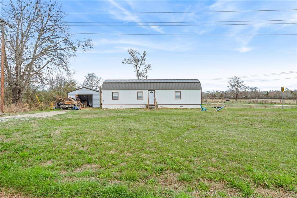 20675 County Road 3411, Chandler, TX 75758