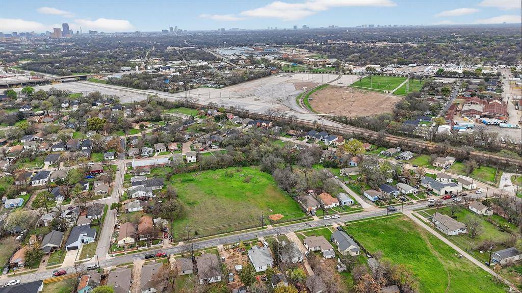 4719 Collins Avenue, Dallas, TX 75210