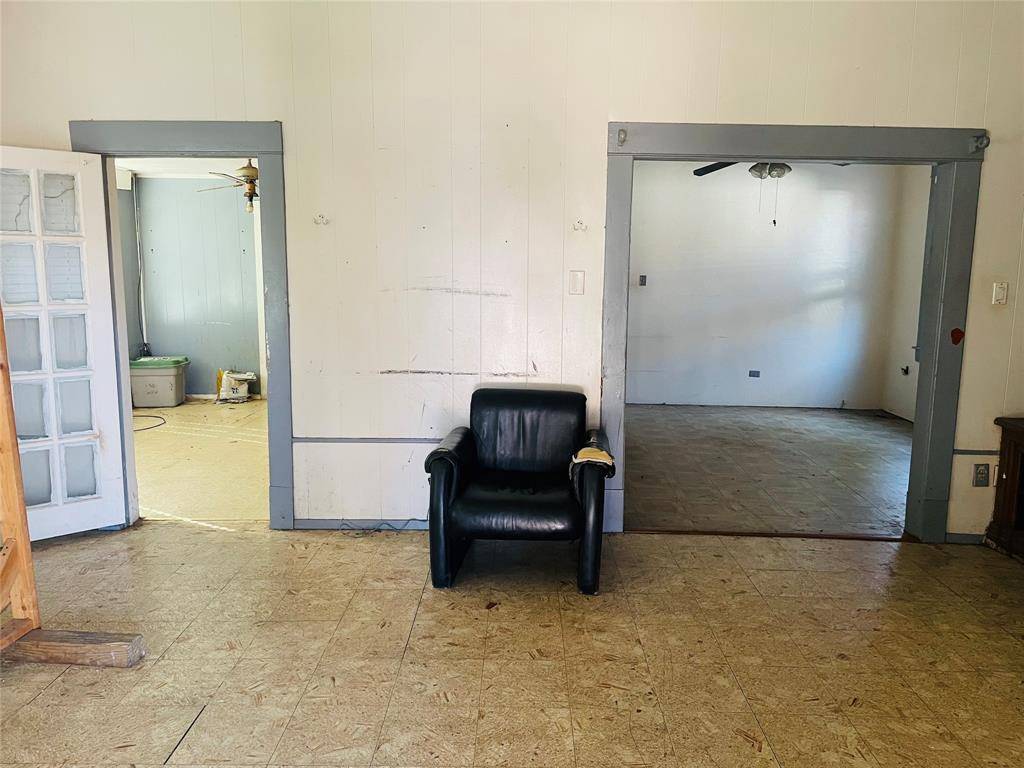 411 S Oak Cliff Boulevard, Dallas, TX 75208