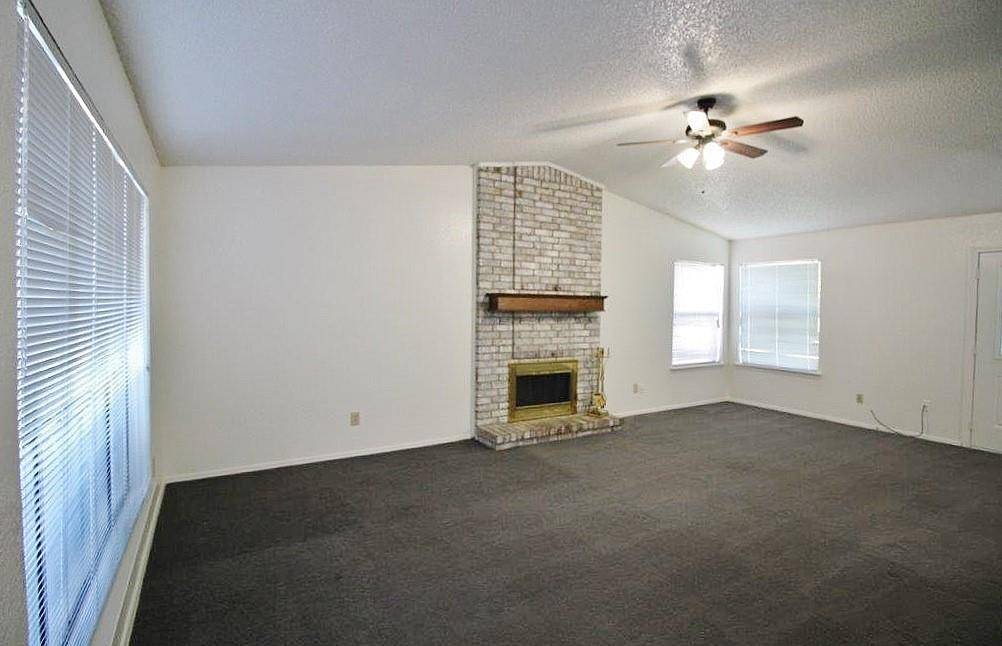 1019 Cedar Run Drive, Duncanville, TX 75137