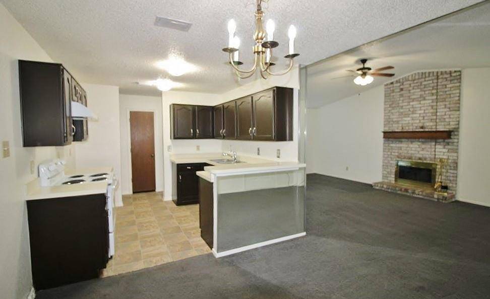 1019 Cedar Run Drive, Duncanville, TX 75137