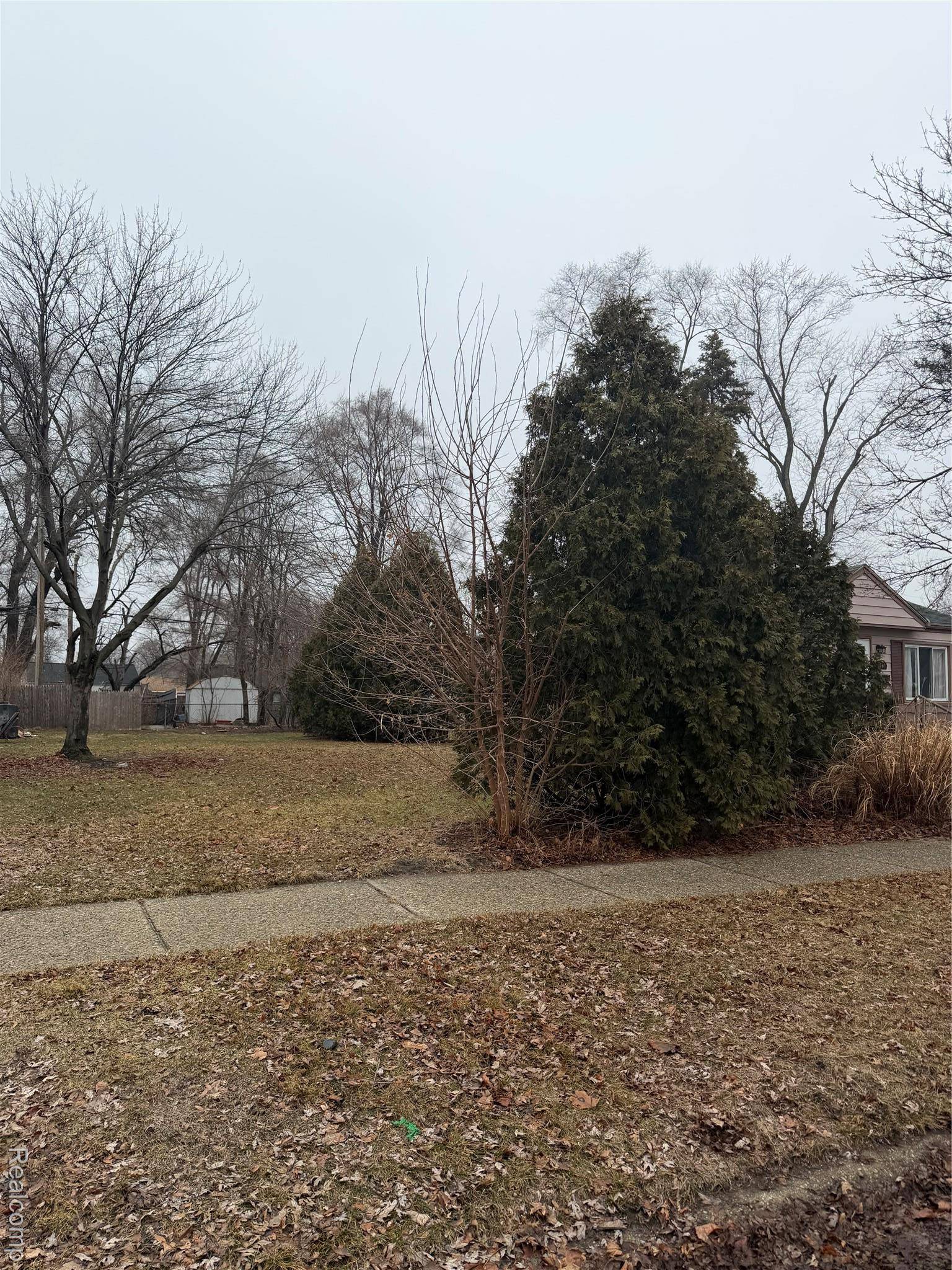 Lot #34 E Madge, Hazel Park, MI 48030