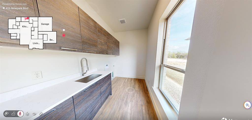 416 Newpark, Desoto, TX 75115