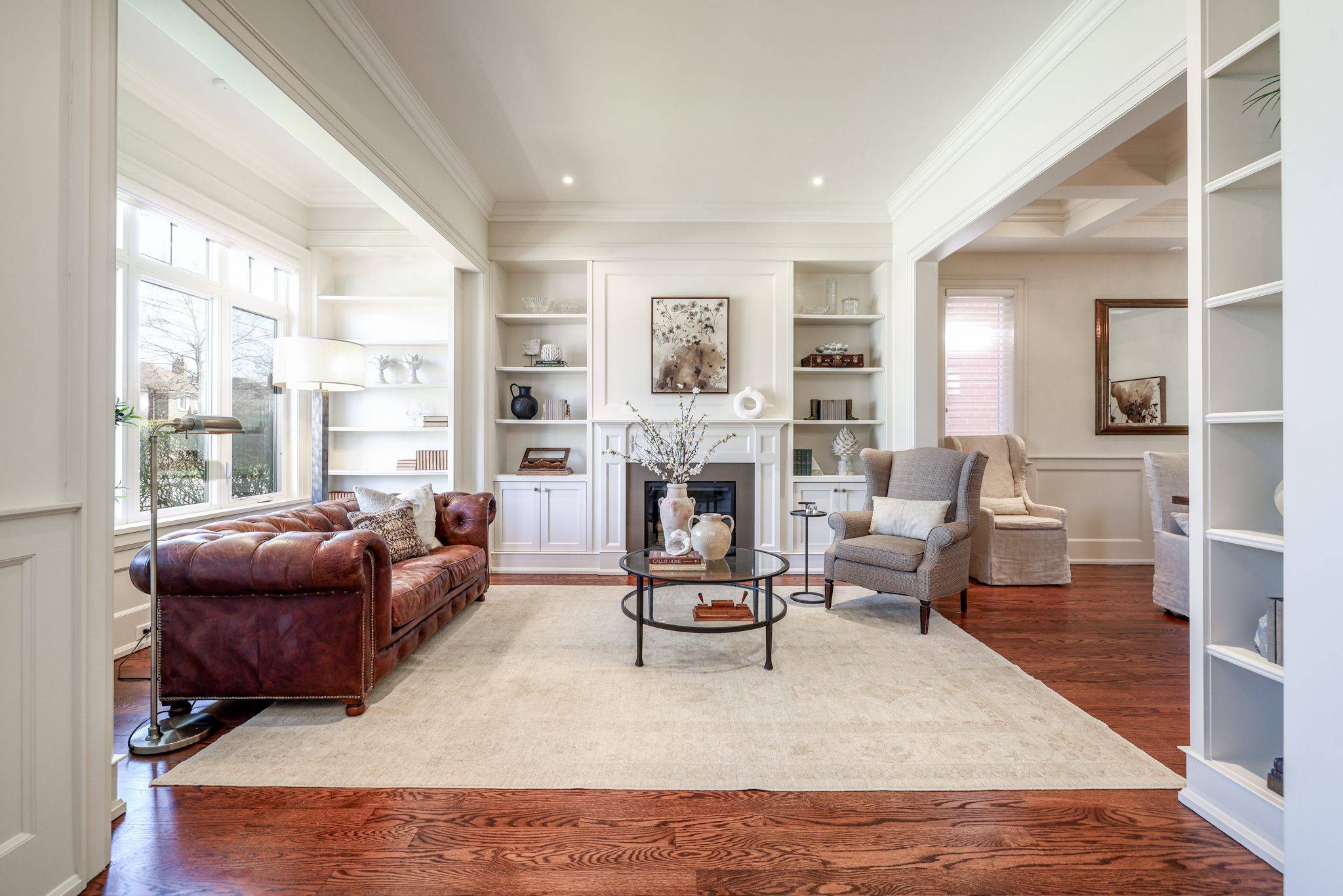 344 Bessborough DR, Toronto C11, ON M4G 3L2