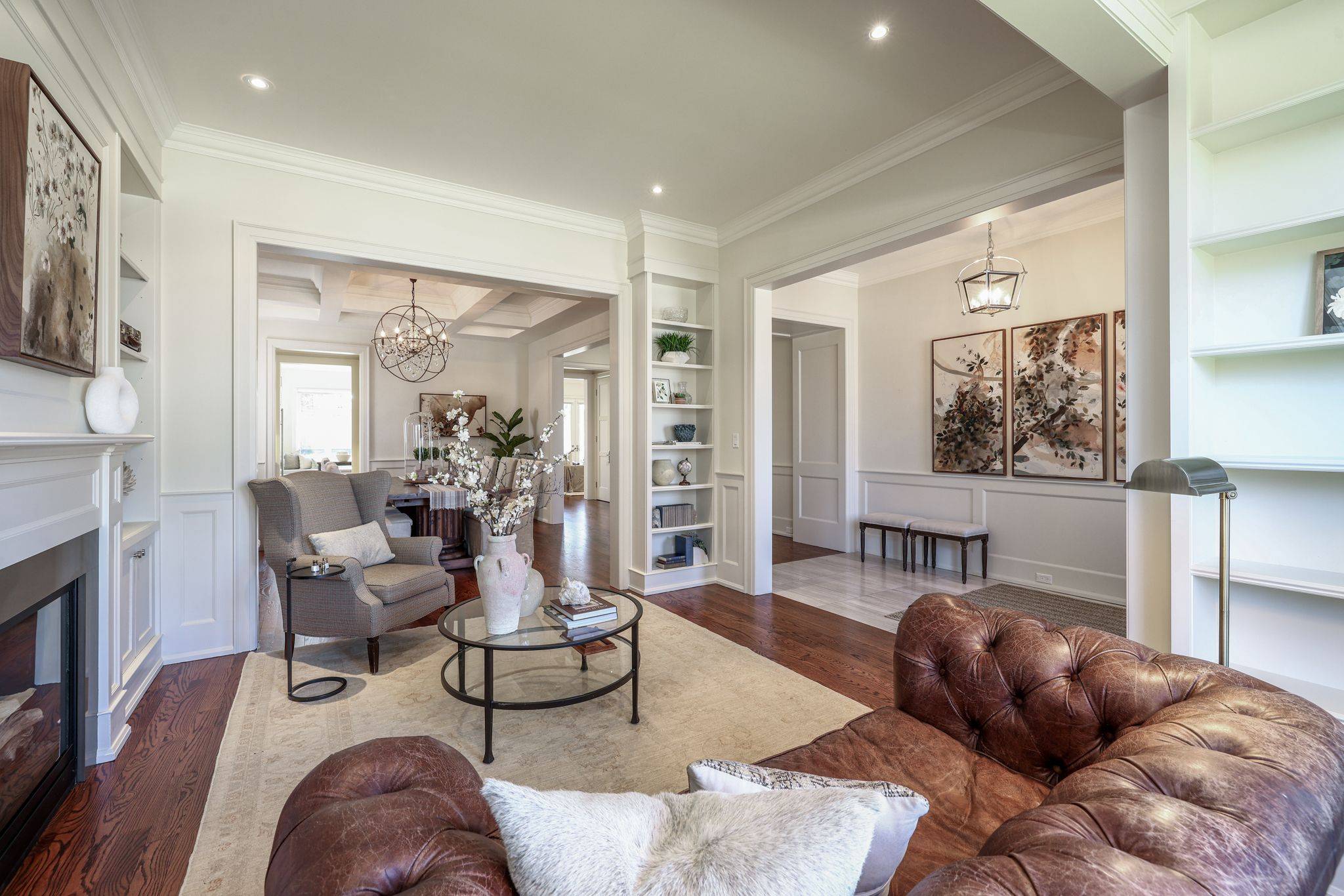 344 Bessborough DR, Toronto C11, ON M4G 3L2