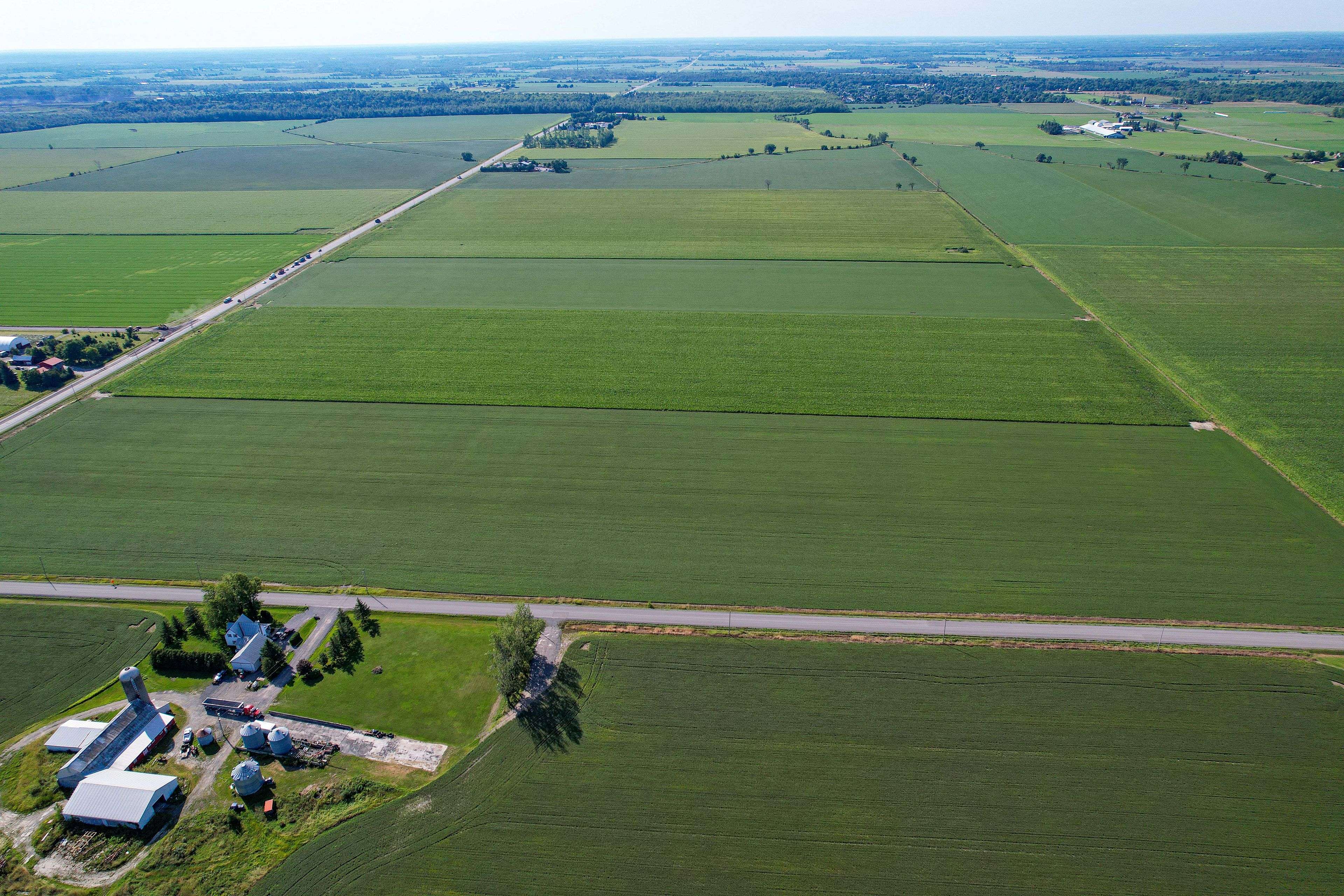 1458 WALL RD, Orleans - Cumberland And Area, ON K4B 1H9