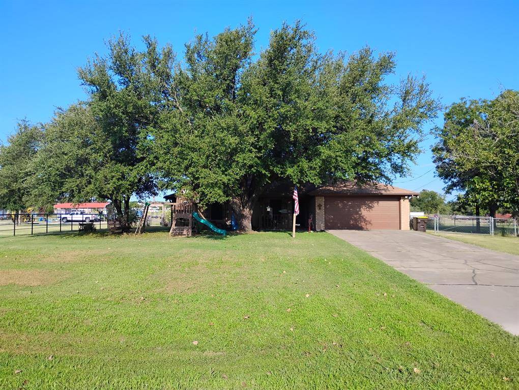 620 S Mingus Boulevard, Mingus, TX 76463