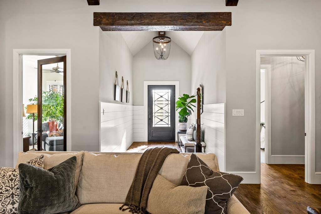 7008 Woodridge Drive, Flower Mound, TX 75022