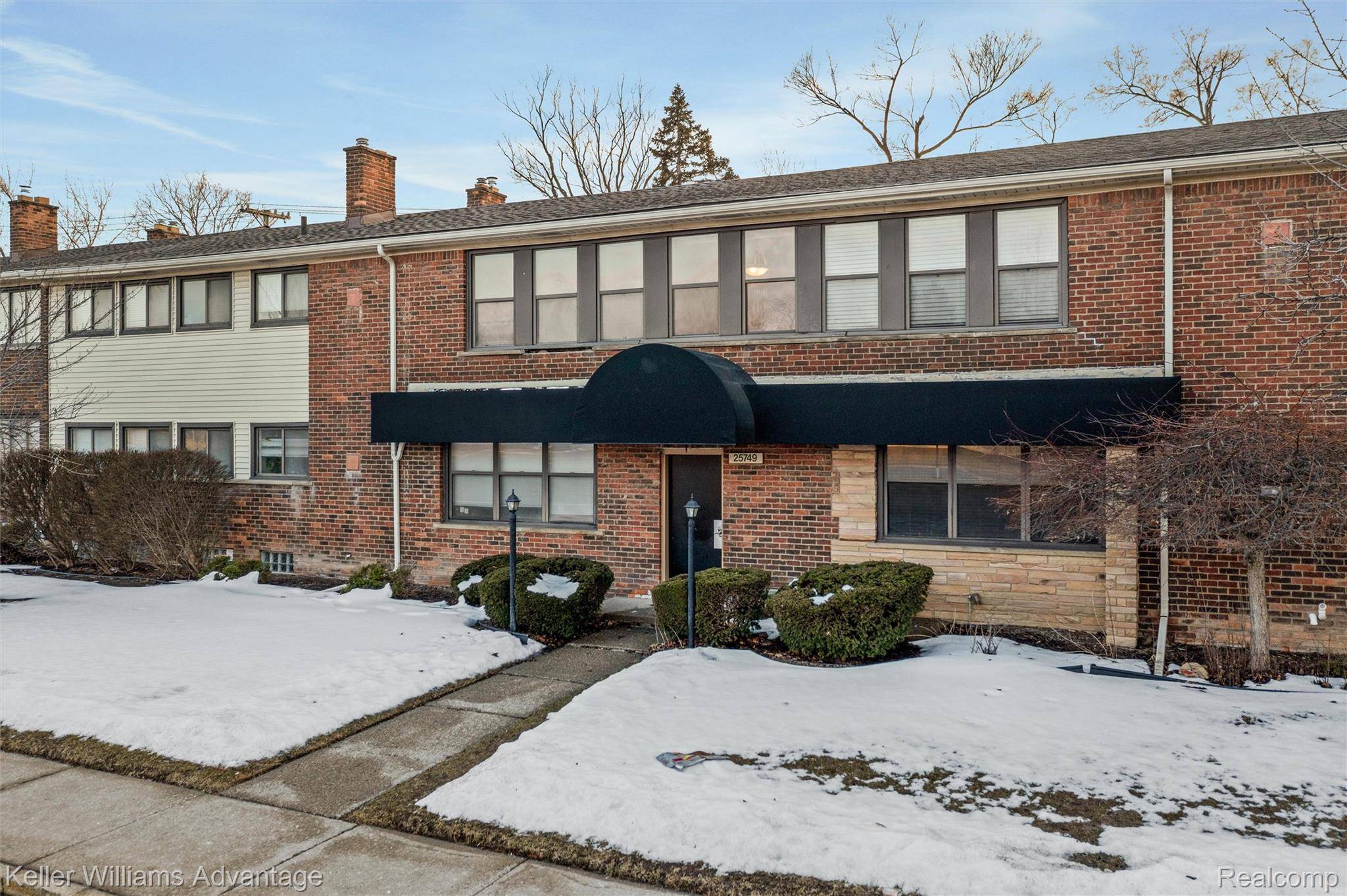 25749 Woodward AVE #206, Royal Oak, MI 48067