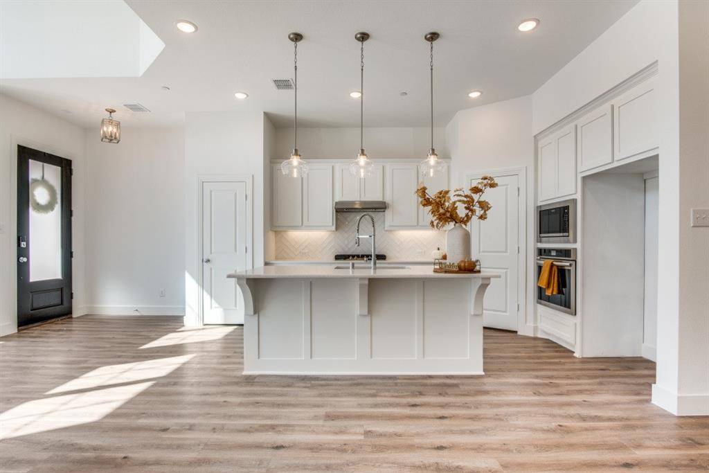 409 Blue Creek Cove, Mckinney, TX 75071