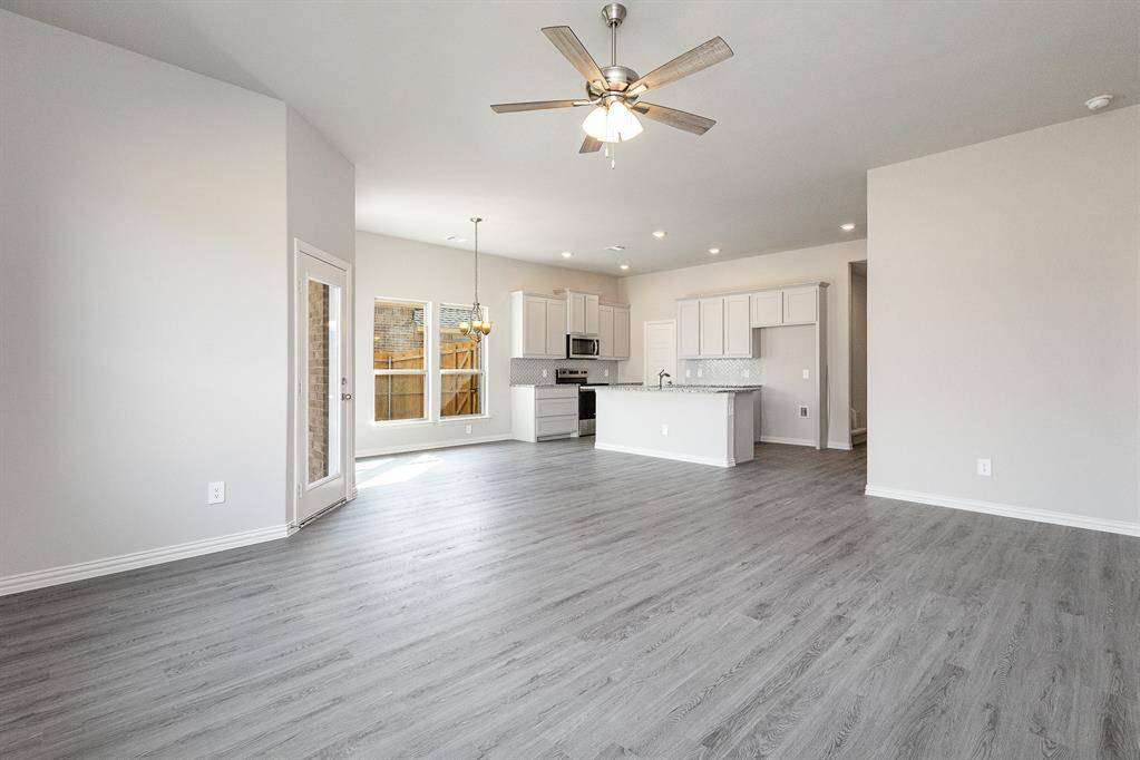 212 Painted Trail, Forney, TX 75126