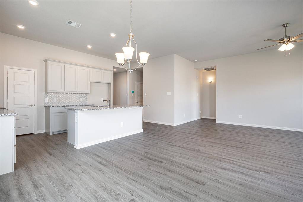 212 Painted Trail, Forney, TX 75126