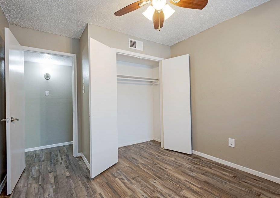 2910 Prichard Lane, Dallas, TX 75227