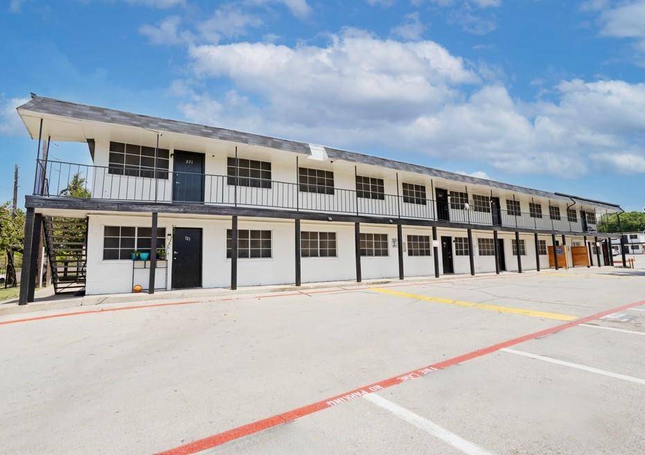 2910 Prichard Lane, Dallas, TX 75227