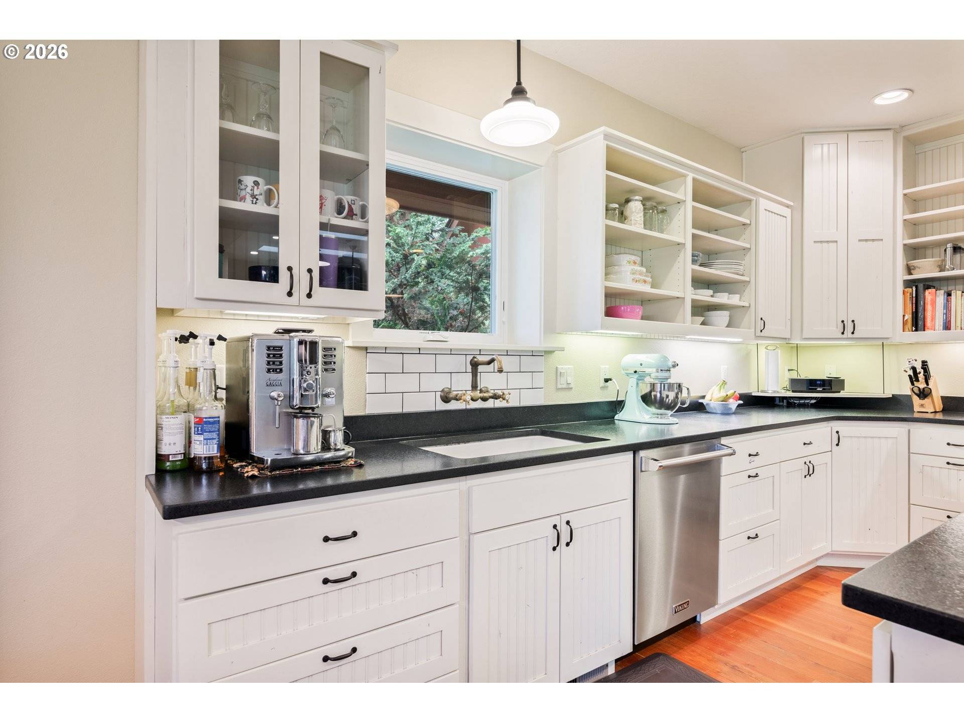 180 TRINITY DR, Castle Rock, WA 98611