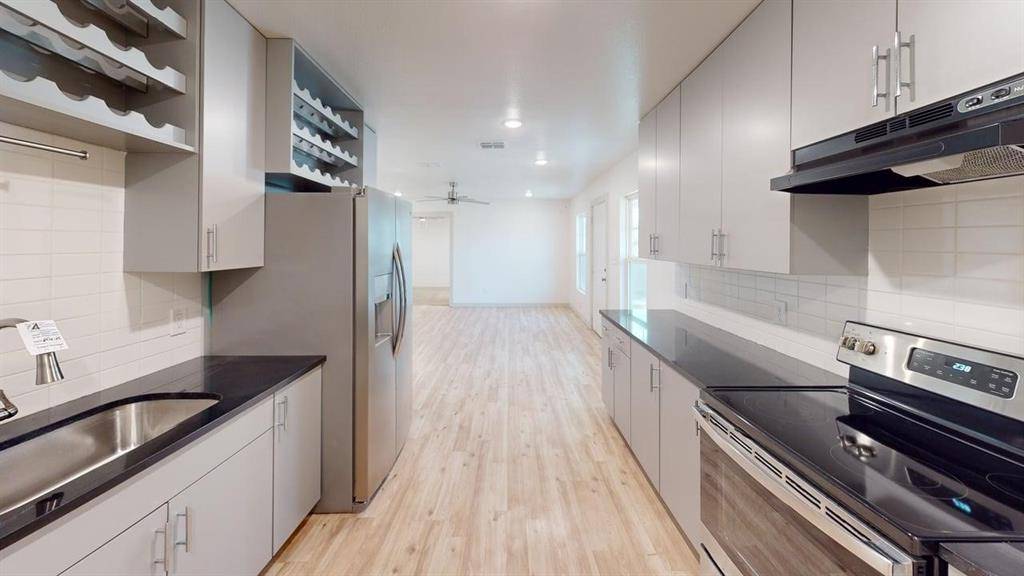 2554 Marfa Avenue, Dallas, TX 75216