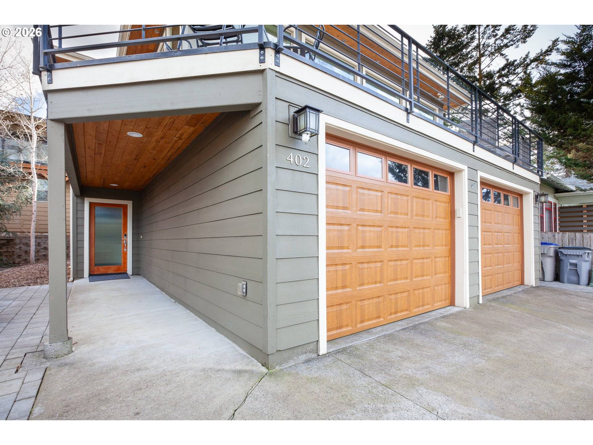 402 Bluff RD, Hood River, OR 97031